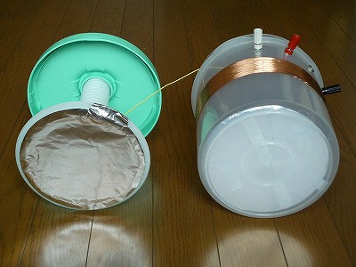 漬物器deゲルマラジオのアルミ箔の貼り付け状況